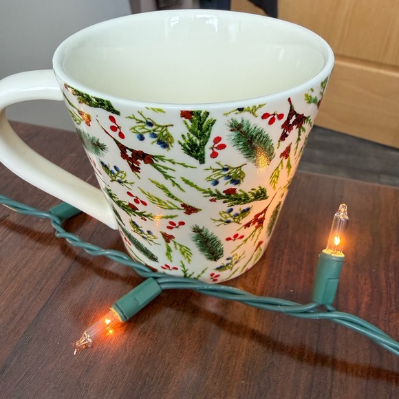 Winter foliage mug - Picture 3 of 4